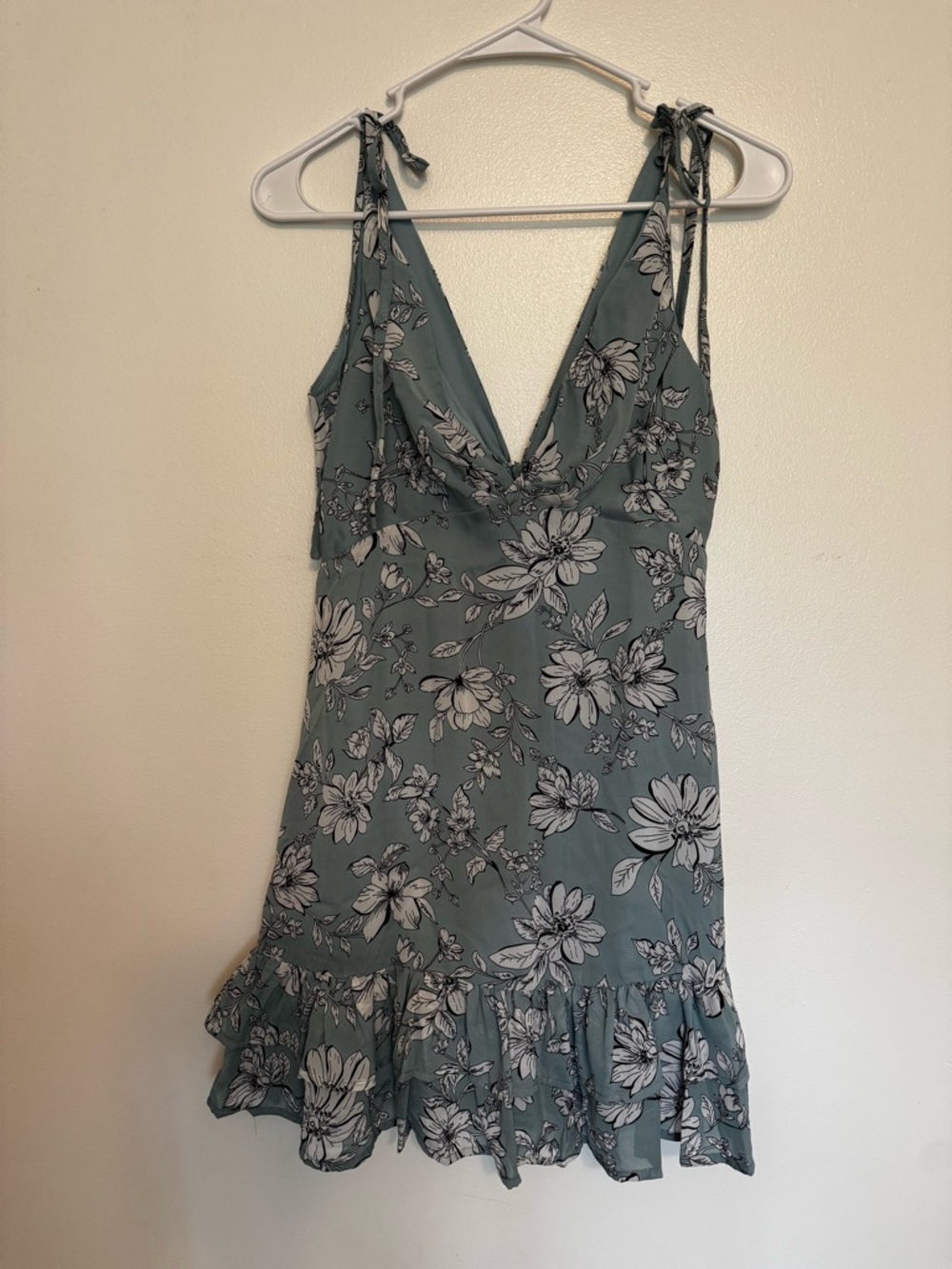 Pink Lily dusty blue Floral Tie-Shoulder V-Neck Mini Dress